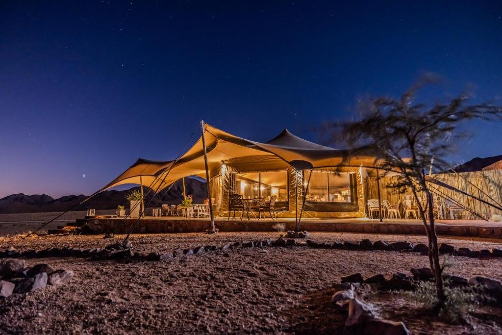 DAY 2 - 3: Windhoek to Namib Desert